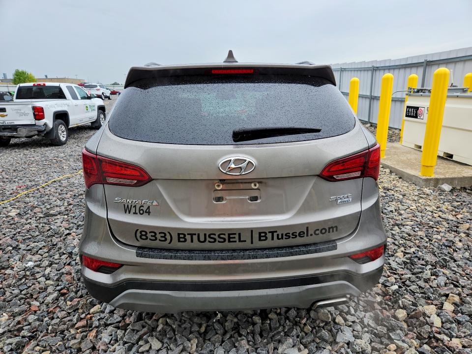 Продажа на аукционе авто 2018 Hyundai Santa Fe Sport, vin: 5NMZUDLB5JH089940, номер лота: 69498306