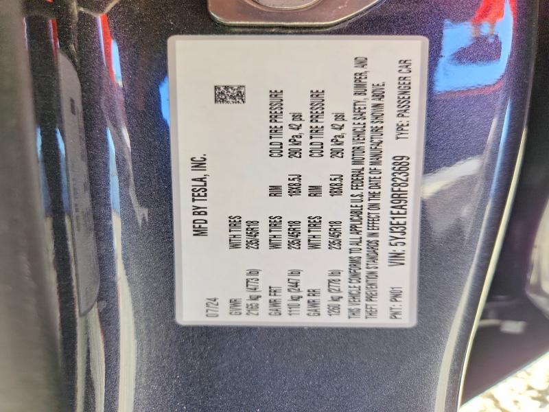68226426 :رقم المزاد ، 5YJ3E1EA9RF823689 vin ، 2024 Tesla Model 3 مزاد بيع