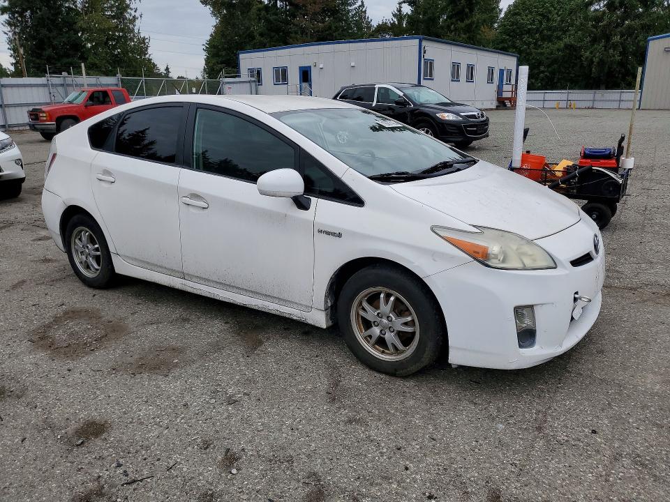 71067716 :رقم المزاد ، JTDKN3DU6B0274329 vin ، 2011 Toyota Prius مزاد بيع