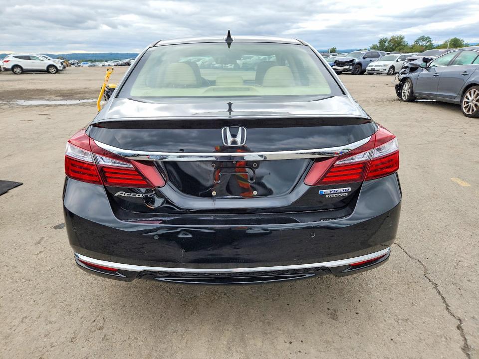 Aukcja sprzedaży 2017 Honda Accord, vin: JHMCR6F75HC029061, numer aukcji: 71221036