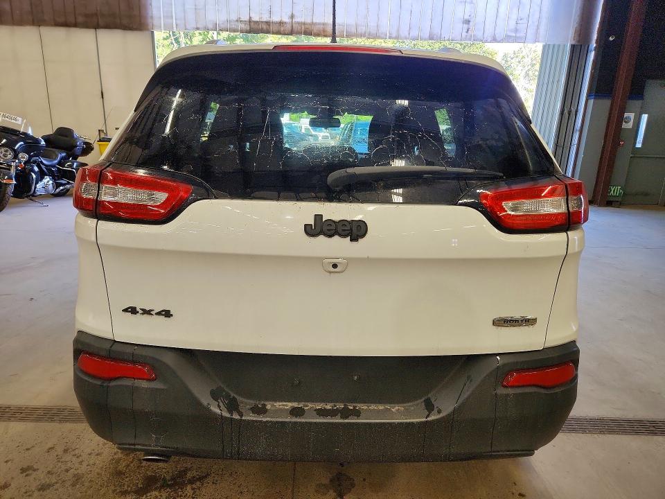 Продаж на аукціоні авто 2017 Jeep Cherokee, vin: 1C4PJMCB0HW646745, номер лоту: 70166096