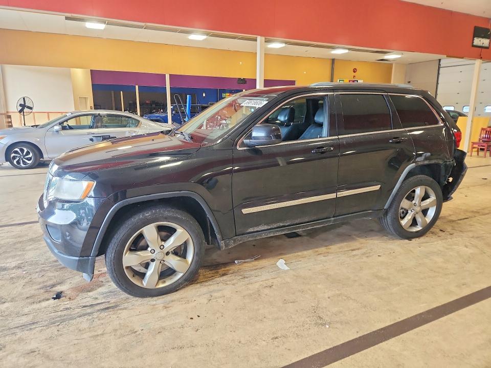 69618606 :رقم المزاد ، 1J4RR4GG1BC585514 vin ، 2011 Jeep Grand Cherokee مزاد بيع