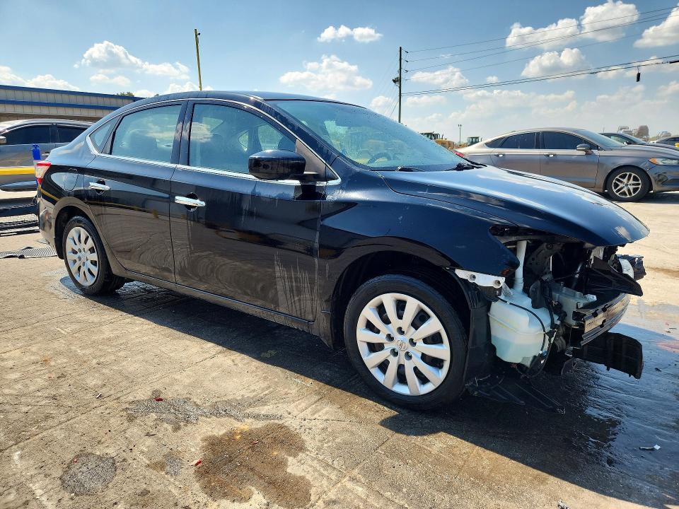 69727566 :رقم المزاد ، 3N1AB7AP3FY370668 vin ، 2015 Nissan Sentra مزاد بيع