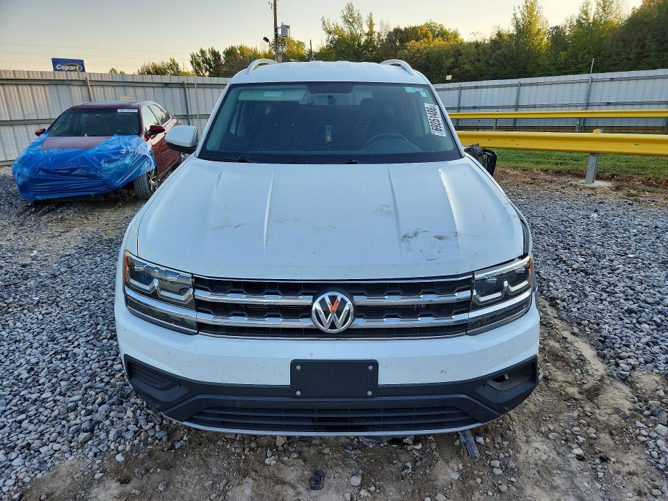 Продажа на аукционе авто 2018 Volkswagen Atlas, vin: 1V2GR2CA8JC516528, номер лота: 69251486