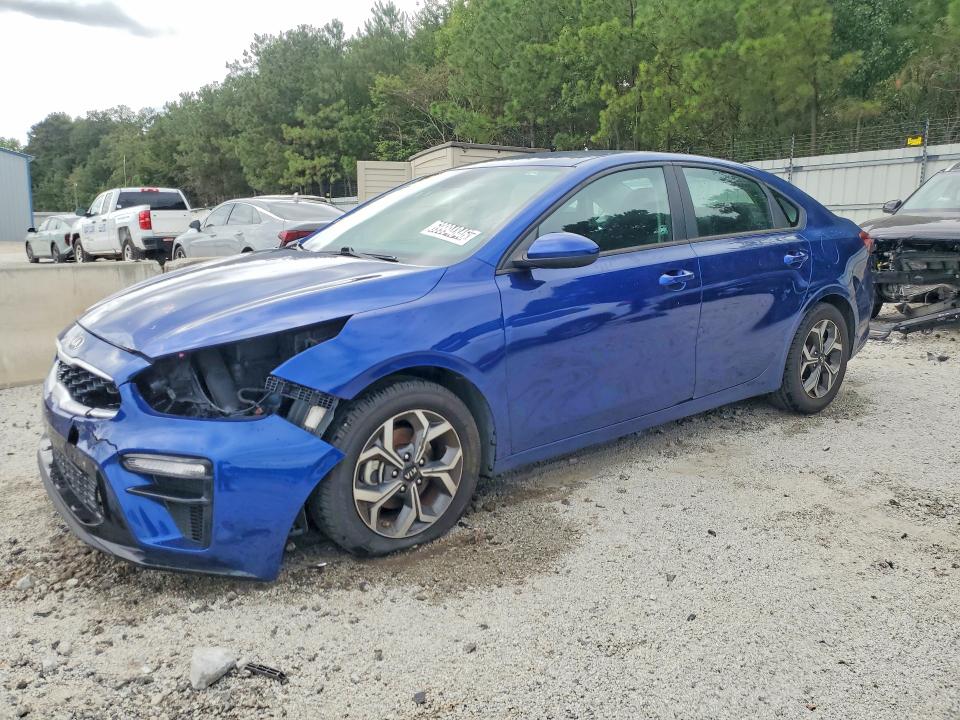 2021 Kia Forte მანქანა იყიდება აუქციონზე, vin: 3KPF24AD9ME347806, აუქციონის ნომერი: 69994846
