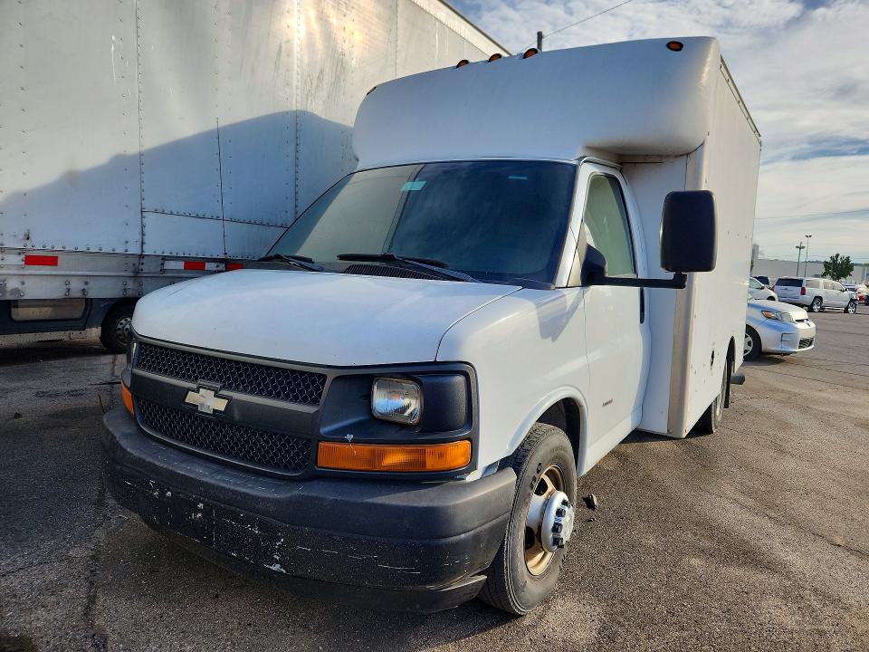 70704806 :رقم المزاد ، 1GBJG316991130343 vin ، 2009 Chevrolet Express G3500 مزاد بيع