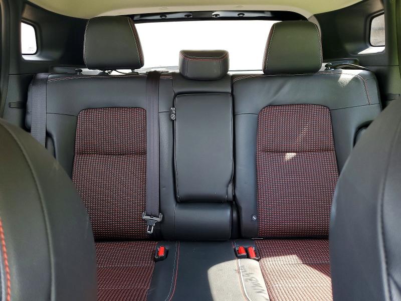 70525426 :رقم المزاد ، 3N8AP6DA7TL383064 vin ، 2026 Nissan Kicks مزاد بيع