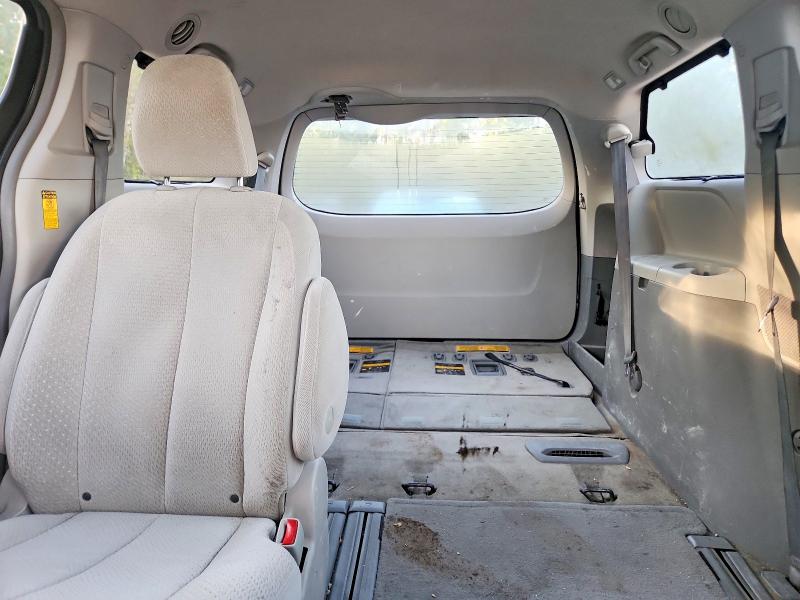66984056 :رقم المزاد ، 5TDKK3DCXES525452 vin ، 2014 Toyota Sienna مزاد بيع