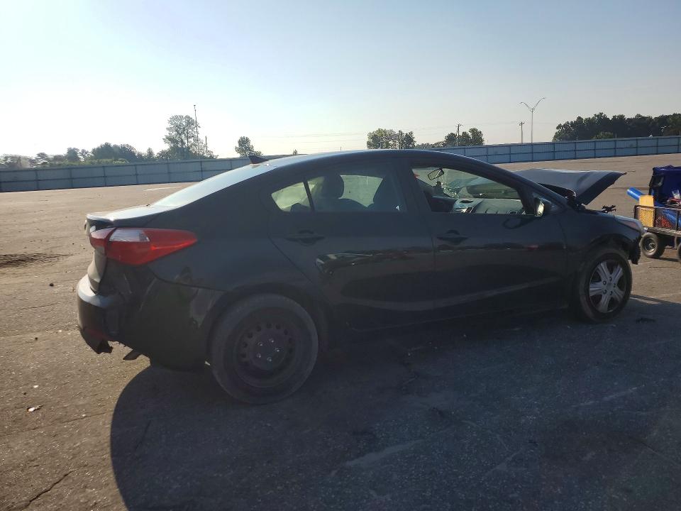 2017 Kia Forte მანქანა იყიდება აუქციონზე, vin: 3KPFK4A75HE047065, აუქციონის ნომერი: 60651136
