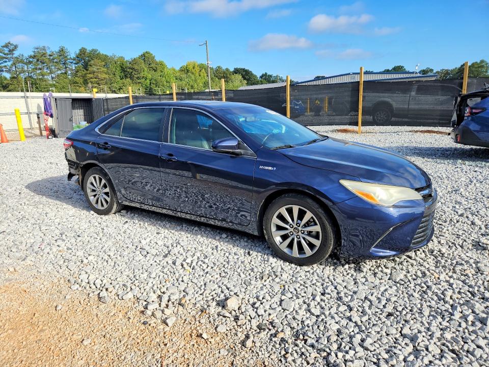 2015 Toyota Camry Hybrid მანქანა იყიდება აუქციონზე, vin: 4T1BD1FK3FU166098, აუქციონის ნომერი: 68496546