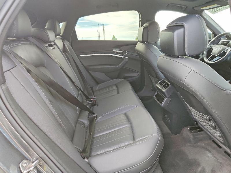 67925206 :رقم المزاد ، WA12ABGE7PB025389 vin ، 2023 Audi E-tron مزاد بيع
