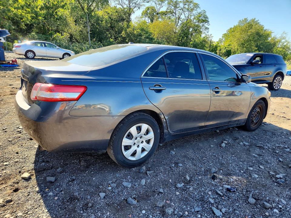 69201856 :رقم المزاد ، 4T1BF3EK4AU022074 vin ، 2010 Toyota Camry مزاد بيع
