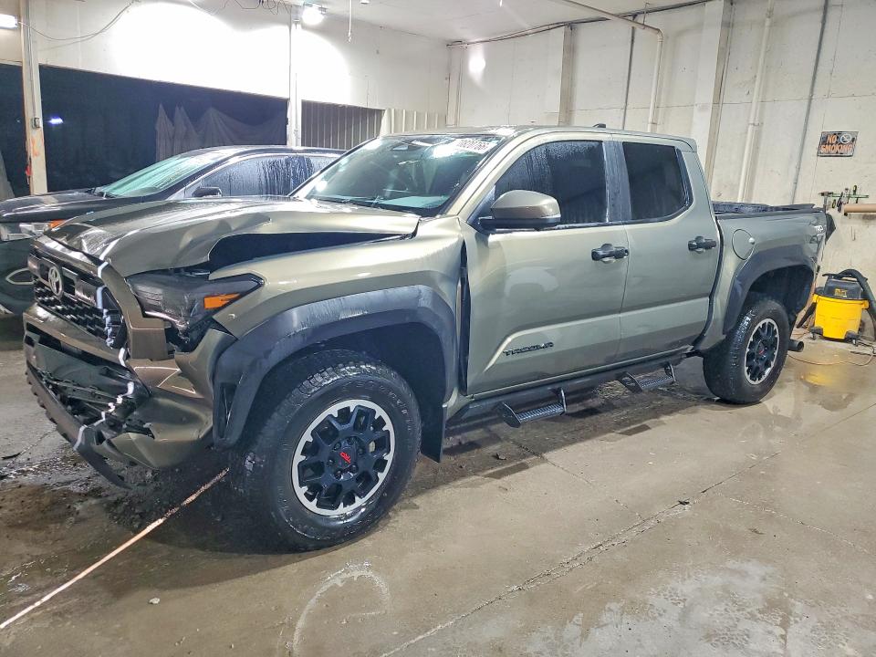 2024 Toyota Tacoma მანქანა იყიდება აუქციონზე, vin: 3TMLB5JN4RM004397, აუქციონის ნომერი: 70820766