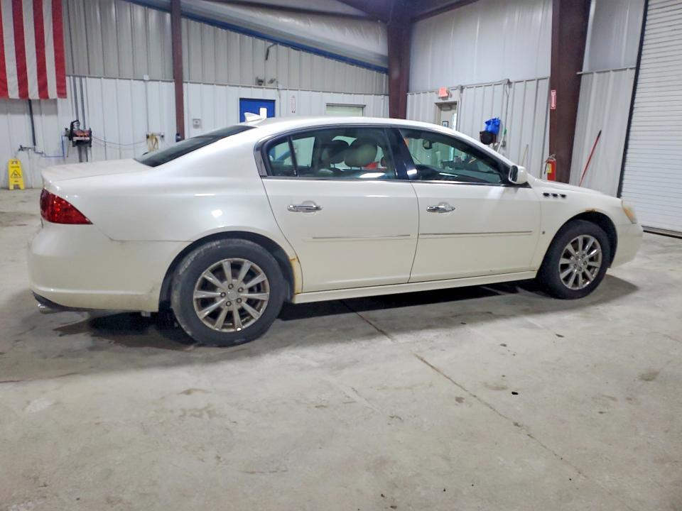 Продажа на аукционе авто 2010 Buick Lucerne, vin: 1G4HE5E18AU115437, номер лота: 69732836