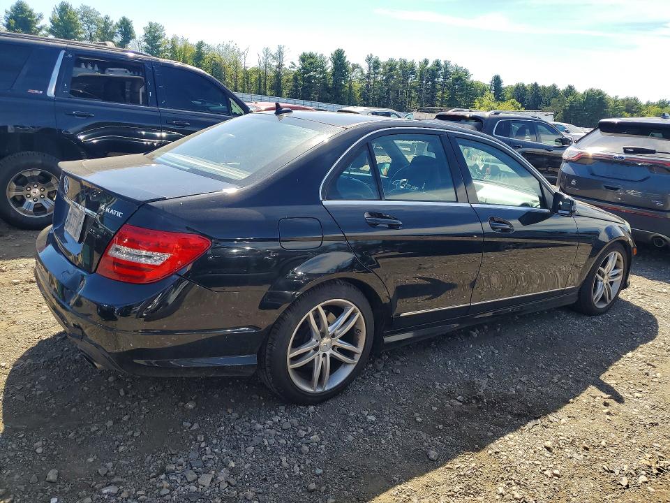 Auction sale of the 2012 Mercedes-benz C, vin: WDDGF8BB2CR198161        , lot number: 68686296