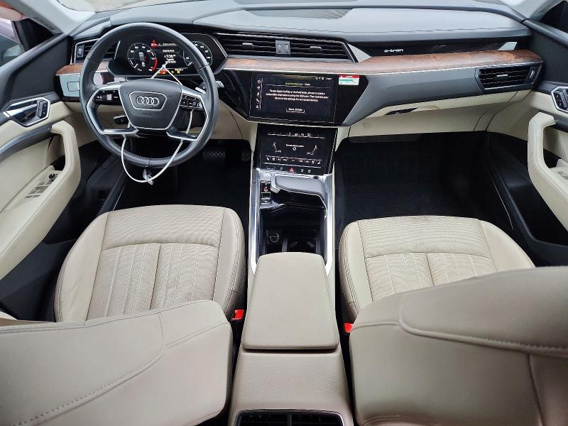 Auction sale of the 2019 Audi E-tron, vin: WA1LAAGE8KB010522, lot number: 69080996