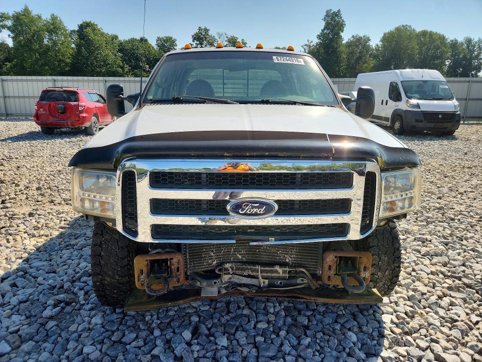67244916 :رقم المزاد ، 1FTWW33P43EC56538 vin ، 2003 Ford F350 مزاد بيع