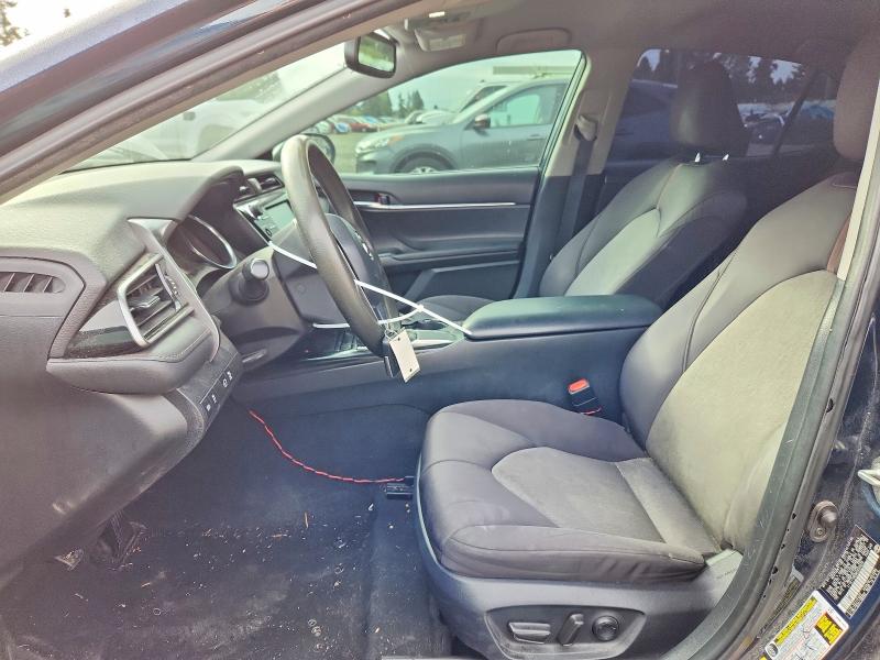 69633456 :رقم المزاد ، 4T1B11HK8KU235030 vin ، 2019 Toyota Camry مزاد بيع