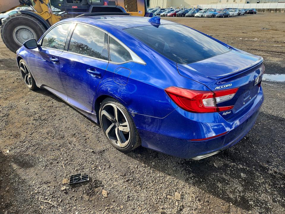 Продажа на аукционе авто 2018 Honda Accord, vin: 1HGCV2F38JA023857, номер лота: 69930706