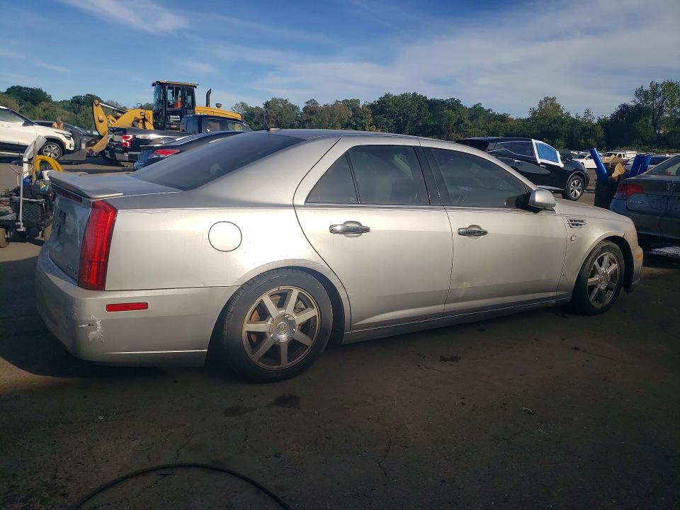 70177656 :رقم المزاد ، 1G6DW67V580116426 vin ، 2008 Cadillac Sts مزاد بيع
