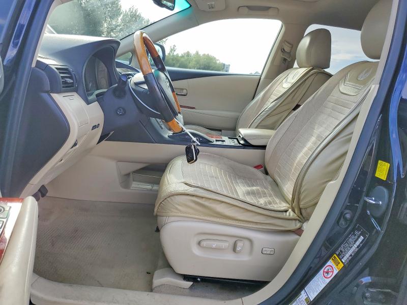 67827846 :رقم المزاد ، 2T2ZK1BA6AC031057 vin ، 2010 Lexus Rx مزاد بيع