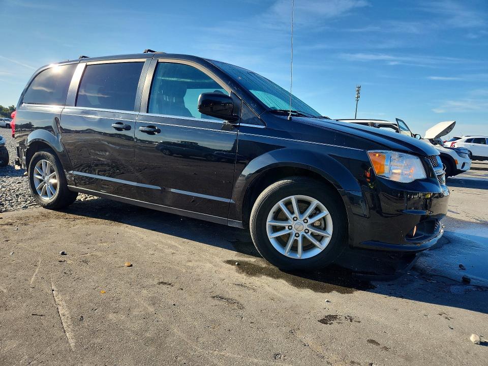2020 Dodge Grand Caravan მანქანა იყიდება აუქციონზე, vin: 2C4RDGCG2LR175065, აუქციონის ნომერი: 68567486