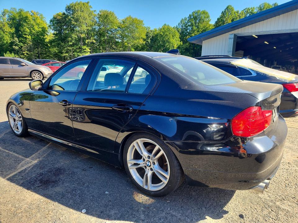 67098566 :رقم المزاد ، WBAPK5C51AA649778 vin ، 2010 Bmw 328 مزاد بيع