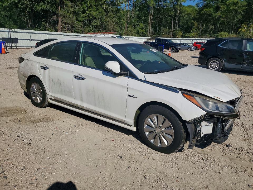 Продажа на аукционе авто 2017 Hyundai Sonata Hybrid, vin: KMHE24L32HA068685, номер лота: 71176886