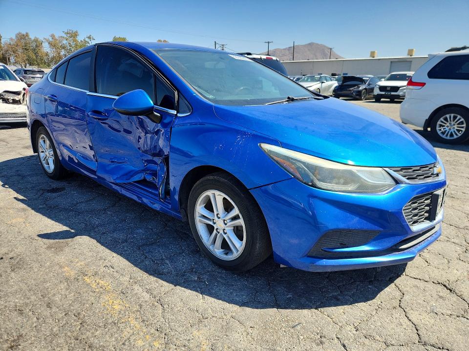 Продаж на аукціоні авто 2017 Chevrolet Cruze, vin: 1G1BE5SM9H7101704, номер лоту: 68929246