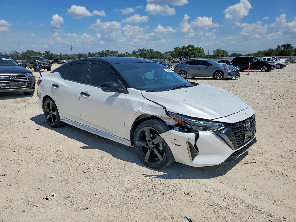 Продажа на аукционе авто 2024 Nissan Sentra, vin: 3N1AB8DVXRY258230, номер лота: 67378416