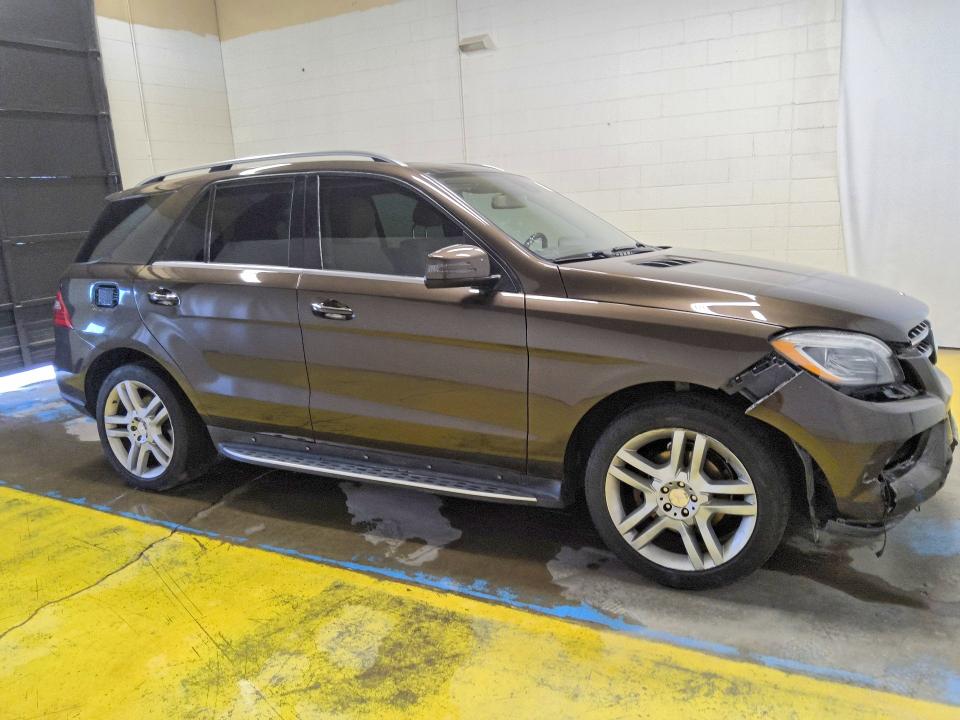 Продажа на аукционе авто 2015 Mercedes-benz Ml, vin: 4JGDA5JB6FA483276, номер лота: 66013636