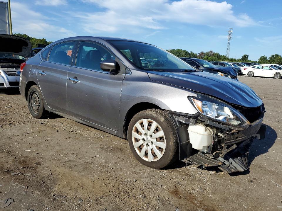 68128956 :رقم المزاد ، 3N1AB7AP4HY296907 vin ، 2017 Nissan Sentra مزاد بيع