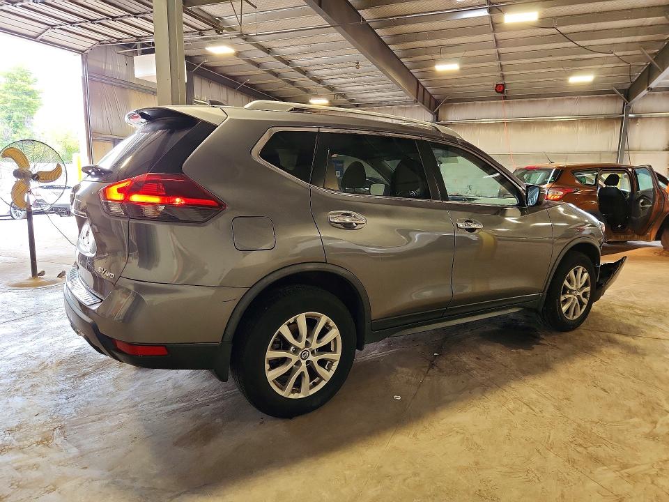 70661396 :رقم المزاد ، JN8AT2MV5JW312167 vin ، 2018 Nissan Rogue مزاد بيع