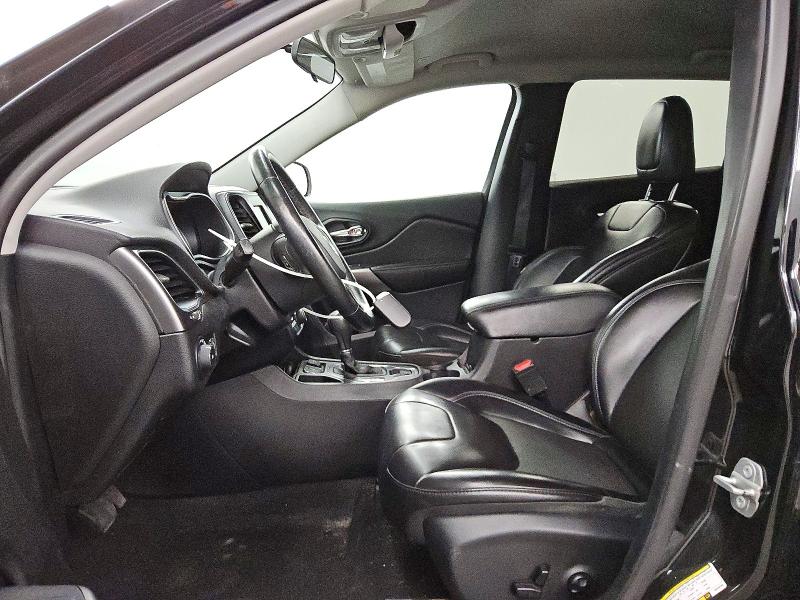 66490176 :رقم المزاد ، 1C4PJLLX6KD439785 vin ، 2019 Jeep Cherokee مزاد بيع