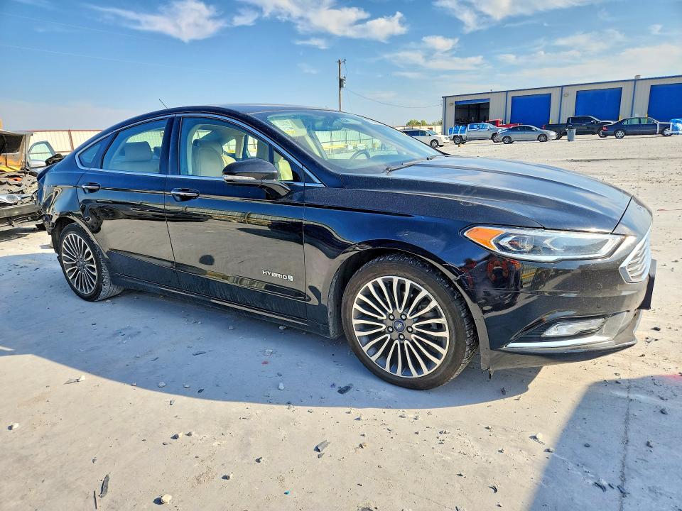 Продаж на аукціоні авто 2018 Ford Fusion, vin: 3FA6P0RU8JR147251, номер лоту: 70698336