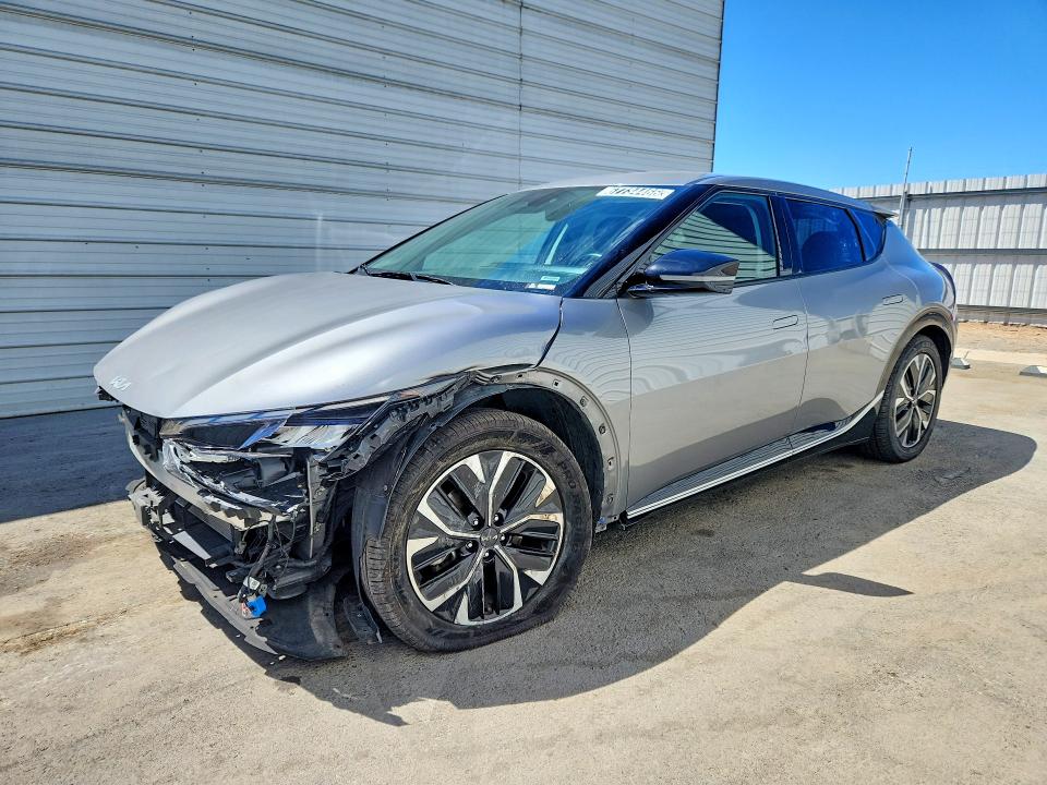 2024 Kia Ev6 მანქანა იყიდება აუქციონზე, vin: KNDC3DLC2R5613982, აუქციონის ნომერი: 67734466