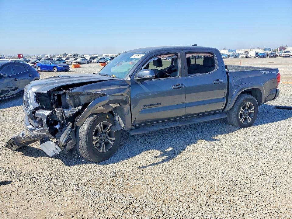 70468596 :رقم المزاد ، 3TMAZ5CNXKM111010 vin ، 2019 Toyota Tacoma مزاد بيع