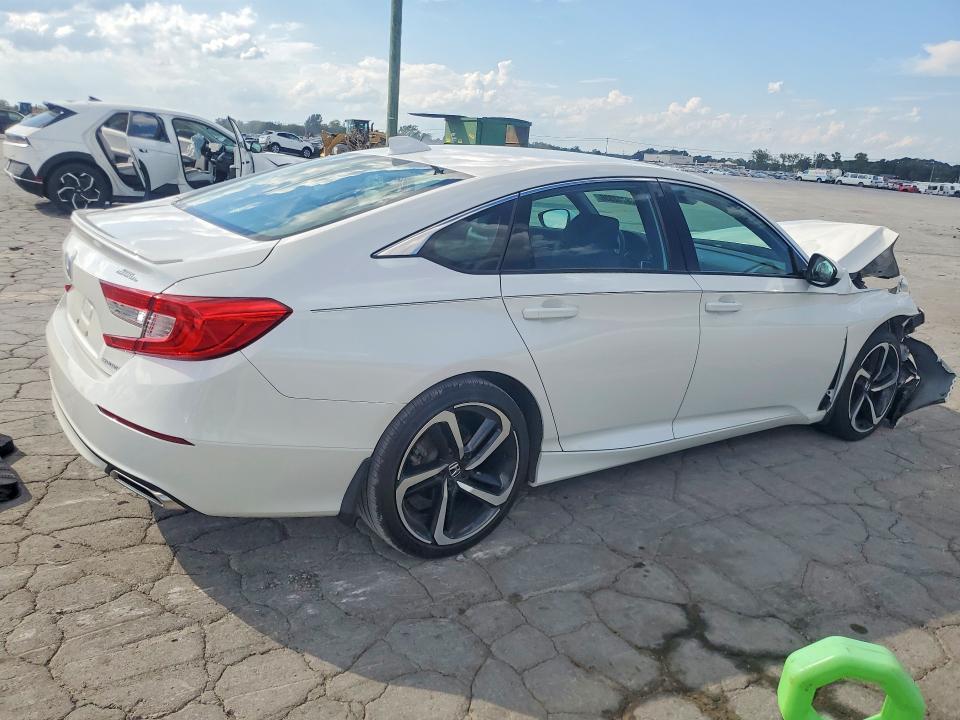 Продаж на аукціоні авто 2018 Honda Accord, vin: 1HGCV1F35JA085520, номер лоту: 68742336