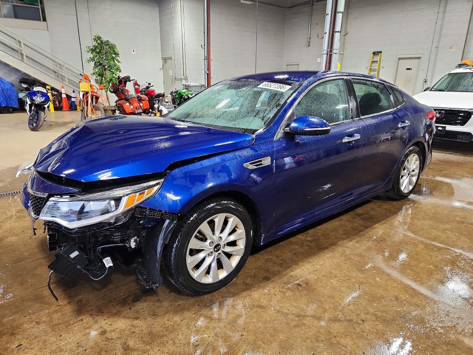 Aukcja sprzedaży 2018 Kia Optima, vin: 5XXGT4L38JG272802, numer aukcji: 66527396