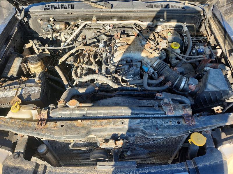68676336 :رقم المزاد ، 1N6ED26Y24C458188         vin ، 2004 Nissan Frontier مزاد بيع