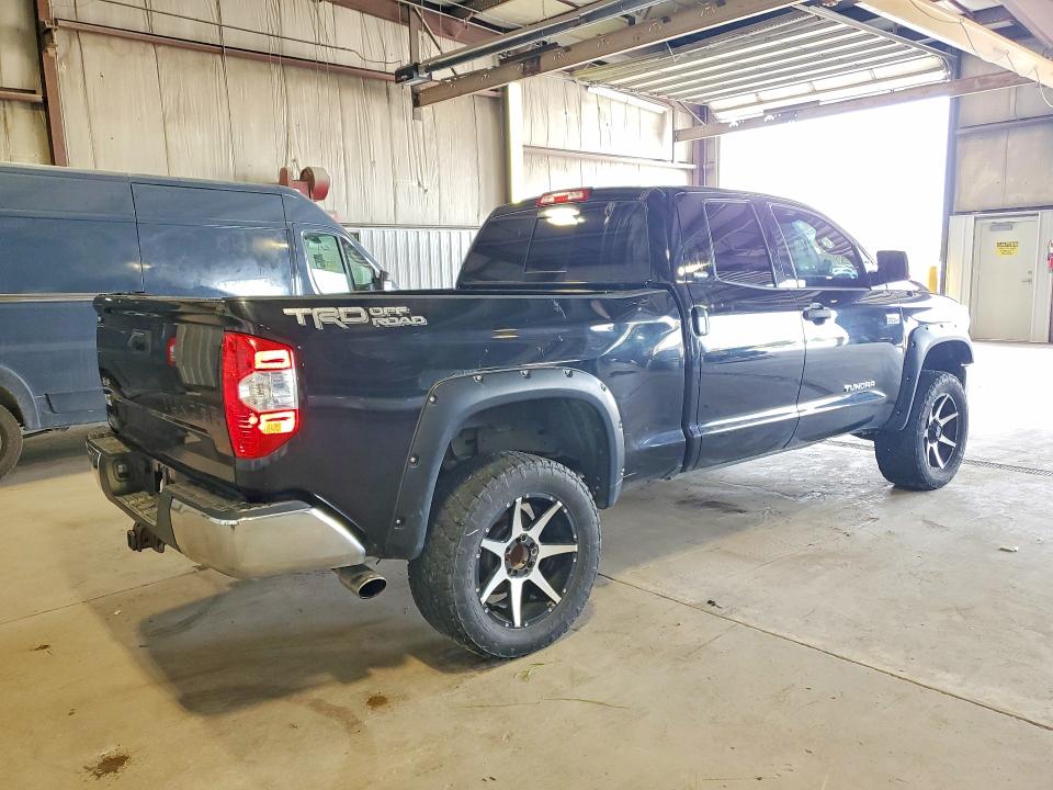 Продаж на аукціоні авто 2017 Toyota Tundra, vin: 5TFUW5F17HX591170        , номер лоту: 68812286