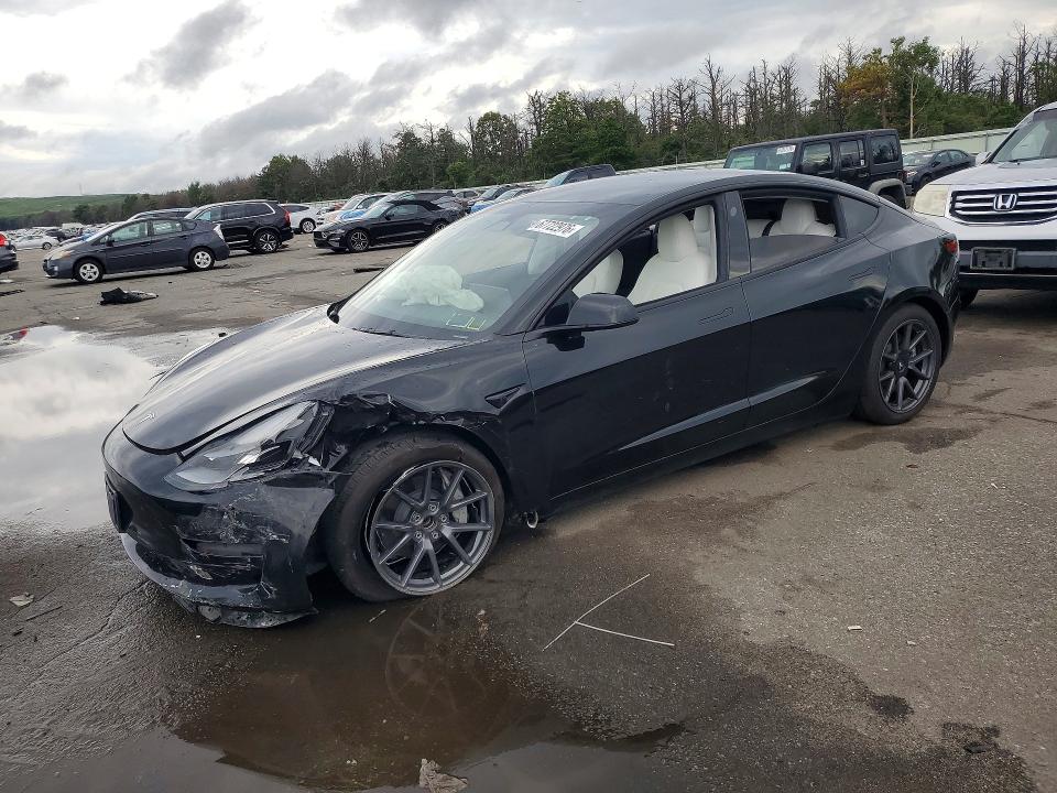 Auction sale of the 2023 Tesla Model 3, vin: 5YJ3E1EA1PF672392, lot number: 67722976