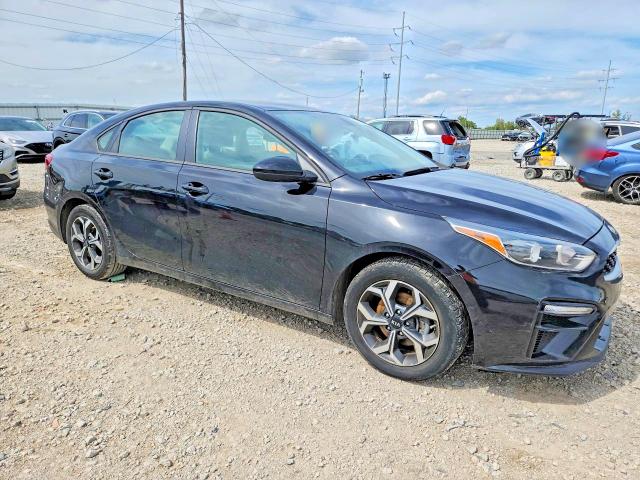 68488166 :رقم المزاد ، 3KPF24AD4LE175893 vin ، 2020 Kia Forte مزاد بيع