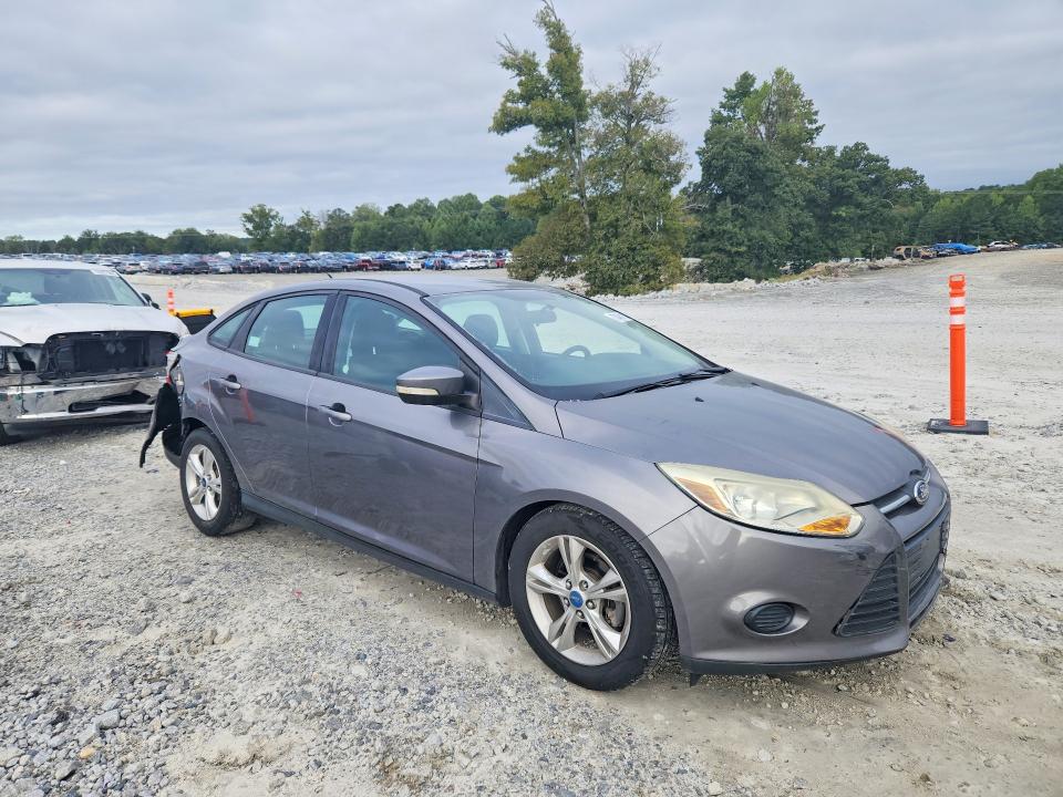 Продажа на аукционе авто 2014 Ford Focus, vin: 1FADP3F28EL154040, номер лота: 70461136