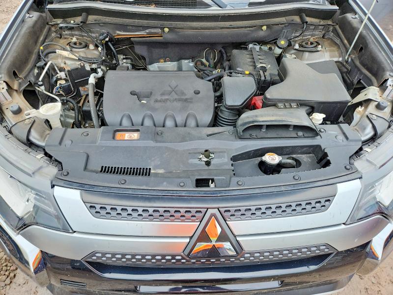 2020 Mitsubishi Outlander მანქანა იყიდება აუქციონზე, vin: JA4AZ3A32LZ010785, აუქციონის ნომერი: 66008166