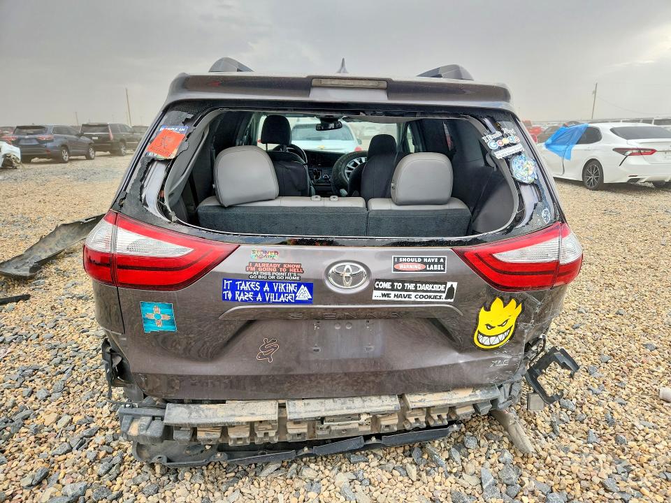 Aukcja sprzedaży 2019 Toyota Sienna, vin: 5TDYZ3DC2KS001245, numer aukcji: 67297876