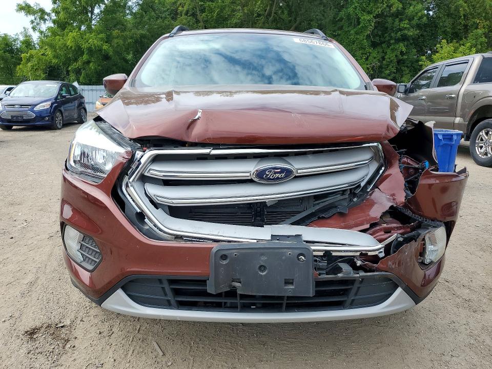 Продаж на аукціоні авто 2018 Ford Escape, vin: 1FMCU9GD6JUB65202, номер лоту: 68567866