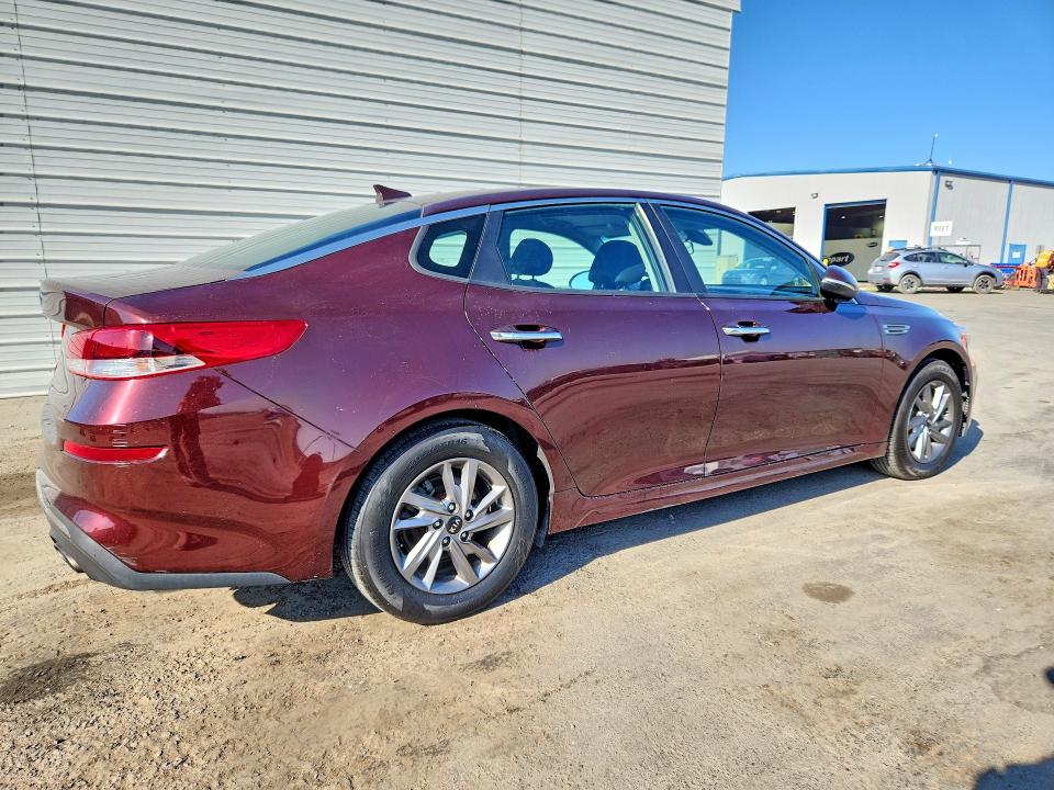 Продажа на аукционе авто 2019 Kia Optima, vin: 5XXGT4L3XKG294477, номер лота: 69972996