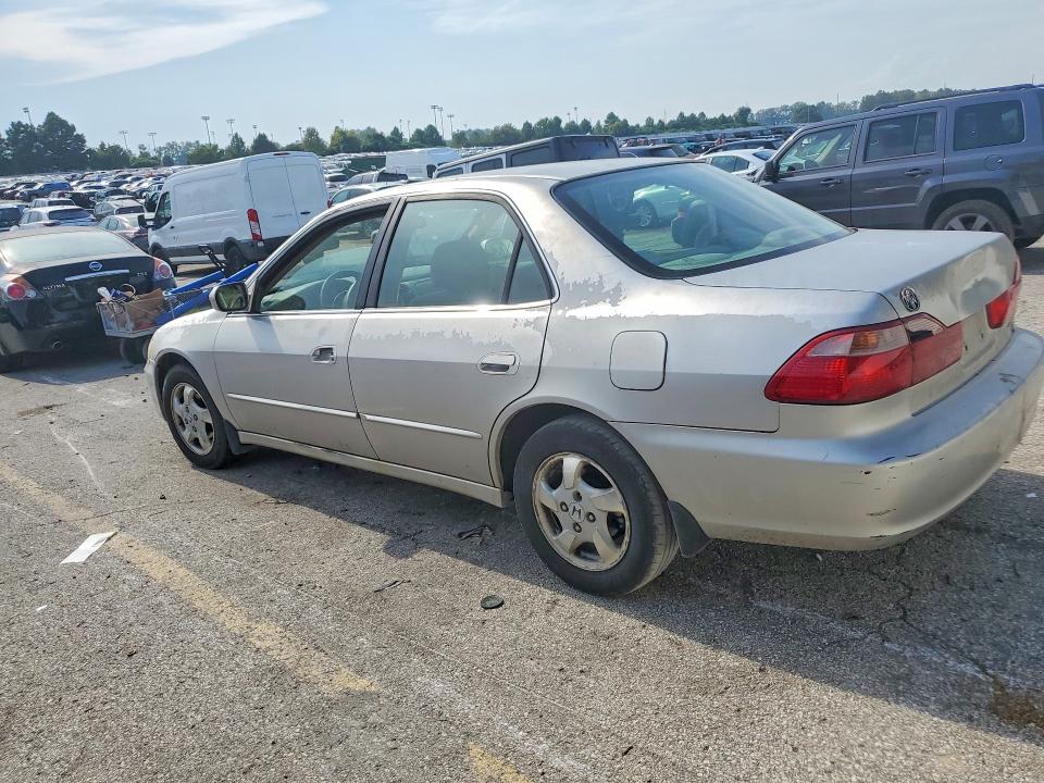 Продажа на аукционе авто 1998 Honda Accord, vin: 1HGCG5650WA131023, номер лота: 69189866