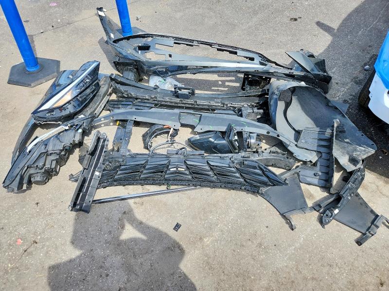 2025 Hyundai Elantra მანქანა იყიდება აუქციონზე, vin: KMHLP4DG0SU903635, აუქციონის ნომერი: 70784206